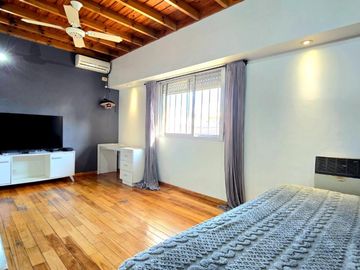 CASA EN VENTA VICTORIA 5 AMB COCH JARDÍN PILE E/AV