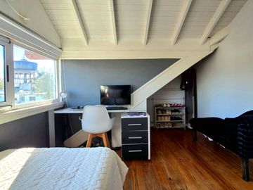 CASA EN VENTA VICTORIA 5 AMB COCH JARDÍN PILE E/AV