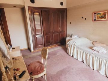 CASA 5 AMBIENTES VENTA PARQUE CHACABUCO