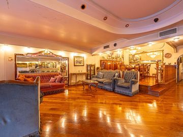 CASA 5 AMBIENTES VENTA PARQUE CHACABUCO