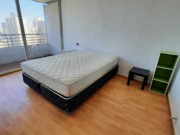 VENTA  DEPTO 2D, 2B, ESTACIONAMIENTO, BODEGA METRO STA ROSA