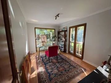 VENTA CASA 5HAB 4BA COLINA