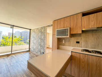 ARRIENDO DEPARTAMENTO 2HAB 2BA MAS ESTACIONAMIENTO Y BODEGA