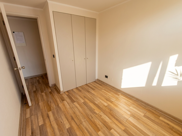 ARRIENDO DEPARTAMENTO 2HAB 2BA MAS ESTACIONAMIENTO Y BODEGA