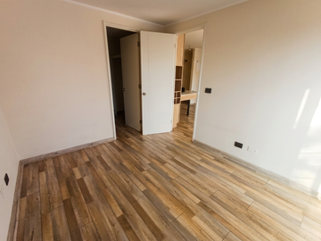 ARRIENDO DEPARTAMENTO 2HAB 2BA MAS ESTACIONAMIENTO Y BODEGA