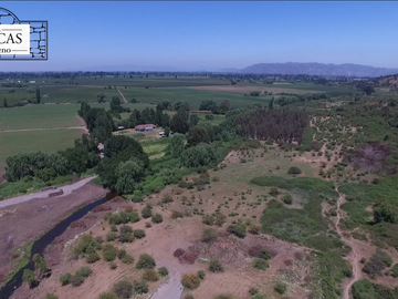 VENTA PARCELA EN TENO CON ESTERO