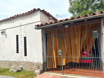 Casa quinta venta pileta parque 749,8 m2. J.C. Paz