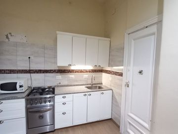 Venta dpto 3 amb Bartolome Mitre 2200 Sup tot 73mt