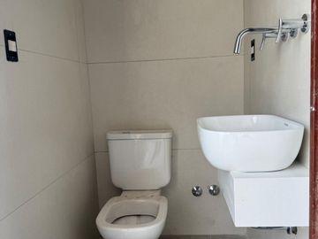 Dto 2 ambientes en venta c/toilette Colegiales