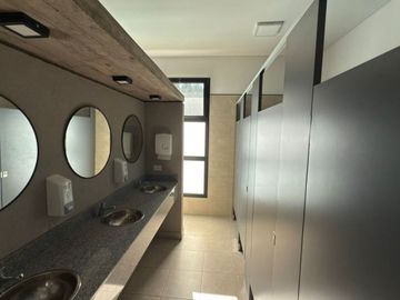 VENTA CASA 3 O 4 AMBIENTES PILETA QUINCHO FINANCIA