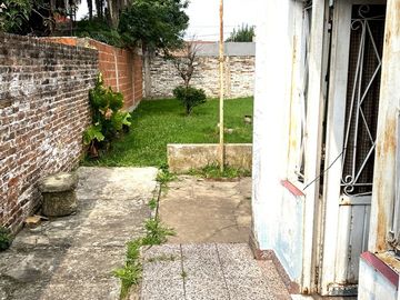 VENTA CASA 3 AMBIENTES APTO CREDITO PARA RECICLAR