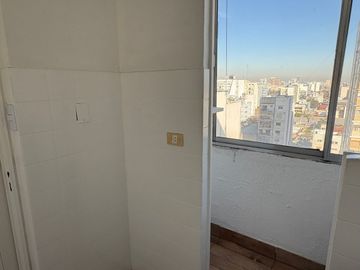 ALQUILER 2 AMB PISO ALTO, A/PROFES EN PALERMO SOHO