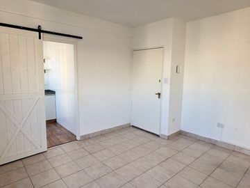 ALQUILER 2 AMB PISO ALTO, A/PROFES EN PALERMO SOHO