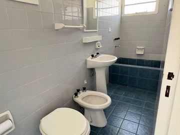 ALQUILER 2 AMB PISO ALTO, A/PROFES EN PALERMO SOHO