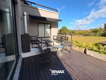 CASA EN VENTA COSTA ESMERALDA, GOLF 1 LOTE 135