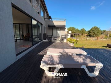 CASA EN VENTA COSTA ESMERALDA, GOLF 1 LOTE 135