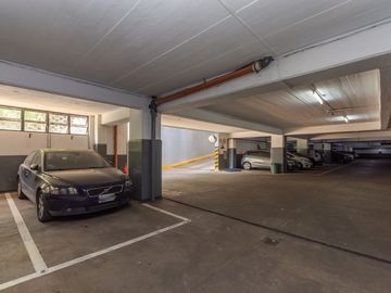 Venta Depto Belgrano 4 Amb con Dependencia Cochera