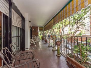 Venta Depto Belgrano 4 Amb con Dependencia Cochera