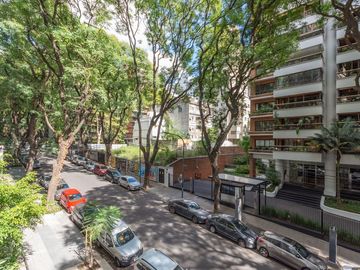 Venta Depto Belgrano 4 Amb con Dependencia Cochera