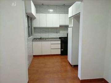 Venta Galpon + Local y 2 deptos 3 amb, L. Mirador