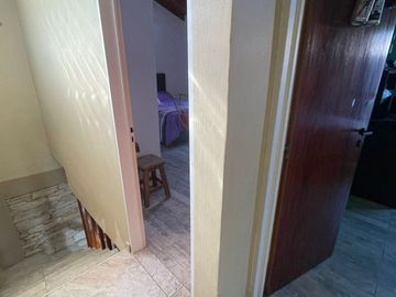 Casa 5 ambientes amplio terreno oportunidad