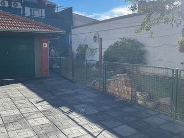 Casa 5 ambientes amplio terreno oportunidad