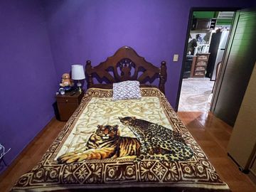 Casa 5 ambientes amplio terreno oportunidad