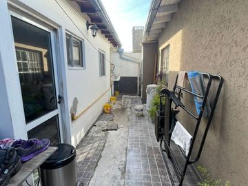 Casa 5 ambientes amplio terreno oportunidad