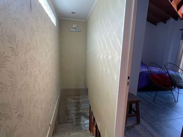 Casa 5 ambientes amplio terreno oportunidad