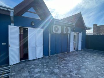Casa 5 ambientes amplio terreno oportunidad