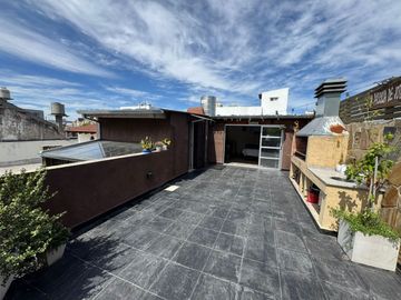 PH 3 AMB TIPO CASA / COCHERA / TERRAZA
