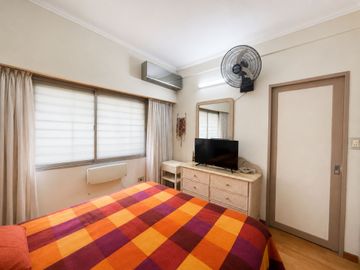 CHALET 5 AMB C/JARDÍN, PISCINA QUINCHO Y COCHERA