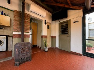 CHALET 5 AMB C/JARDÍN, PISCINA QUINCHO Y COCHERA
