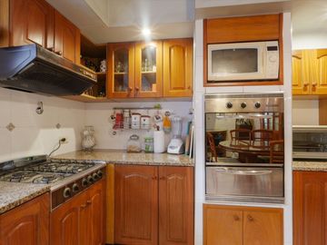 CASA EN AVELLANEDA