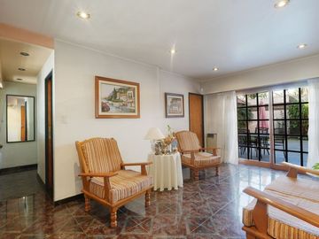 CASA EN AVELLANEDA