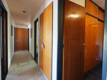 CASA EN AVELLANEDA