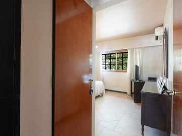 CASA EN AVELLANEDA