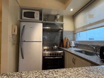 DEPTO 2 AMBIENTES EN ALQUILER AMOB. - RECOLETA