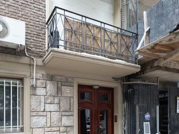 VENTA DE DEPARTAMENTO 3 AMB CON BALCON AL FRENTE
