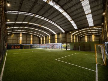 ALQUILER COMERCIAL PREDIO DEPORTIVO EN MERLO