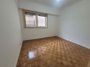 Alquiler residencial 3 amb Flores piso alto lumino