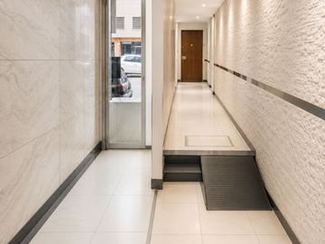 Alquiler residencial 3 amb Flores piso alto lumino