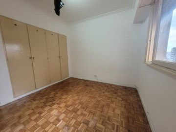 Alquiler residencial 3 amb Flores piso alto lumino