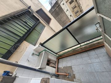 Alquiler residencial 3 amb Flores piso alto lumino