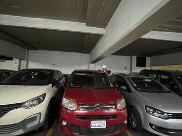 VENTA COCHERA EN BELGRANO PB CON BAJAS EXPENSAS