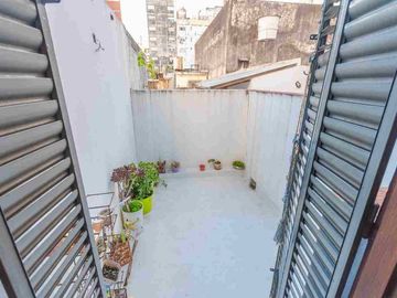 Pasillo En VENTA + terraza exclusiva en el Centro