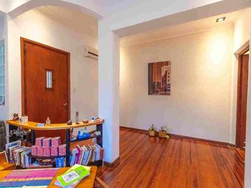 Pasillo En VENTA + terraza exclusiva en el Centro
