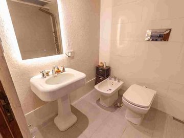 Pasillo En VENTA + terraza exclusiva en el Centro