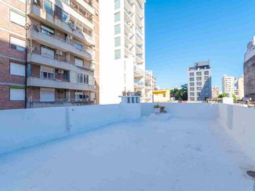 Pasillo En VENTA + terraza exclusiva en el Centro