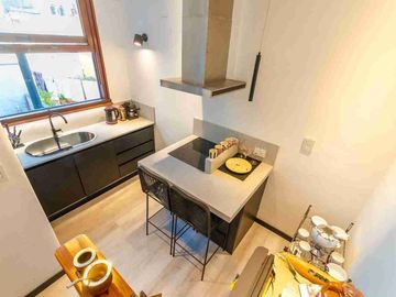 Pasillo En VENTA + terraza exclusiva en el Centro